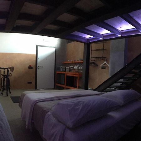 B2In Suite&Office Capriate San Gervasio Exterior foto