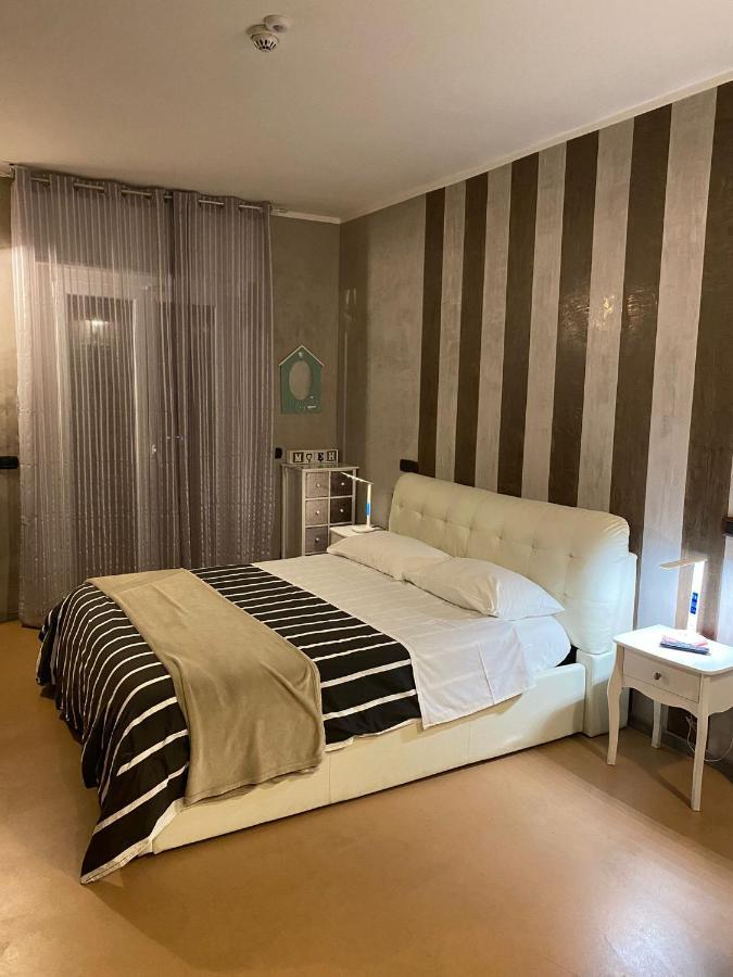 B2In Suite&Office Capriate San Gervasio Exterior foto